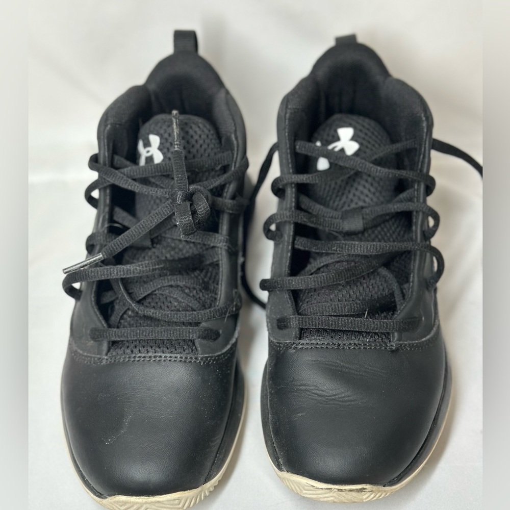 Under armor boys high top shoes